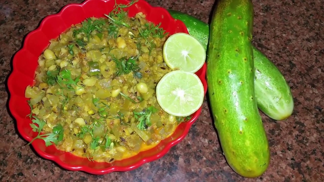 खीरा मिर्ची की सब्जी बनाने की विधि | Kheera Mirchi ki Sabzi in Hindi
