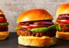रेस्टोरेंट स्टाइल में अपने घर पर ऐसे बनाए स्वादिष्ट राजमा बर्गर Rajma Burger recipe in Hindi