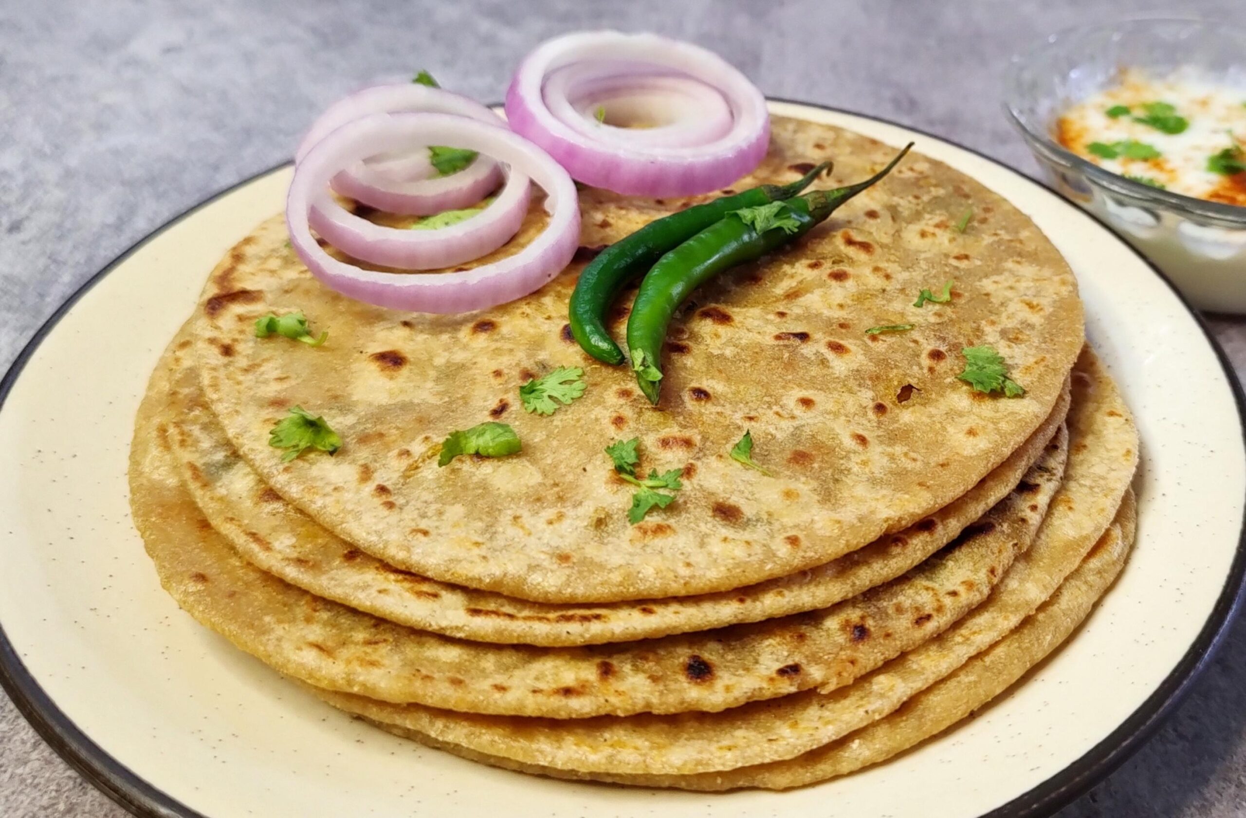 प्याज पराठा बनाने की विधि । Onion Parathaa Recipe in Hindi